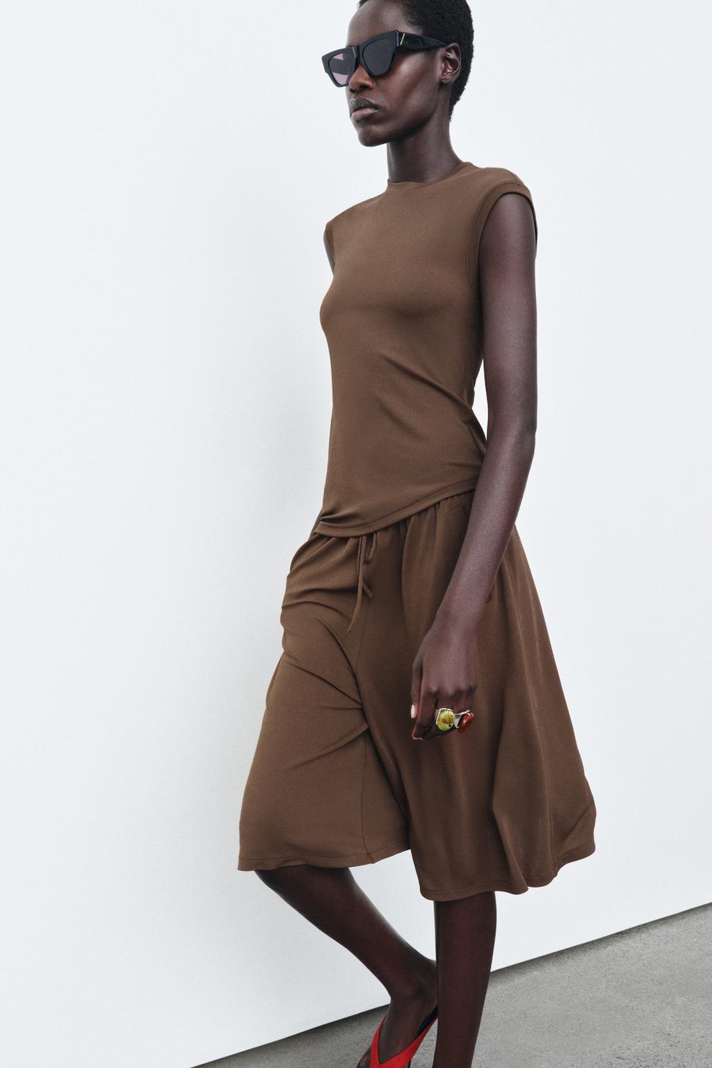 ДЛИННЫЕ СВОБОДНЫЕ ШОРТЫ-БЕРМУДЫ