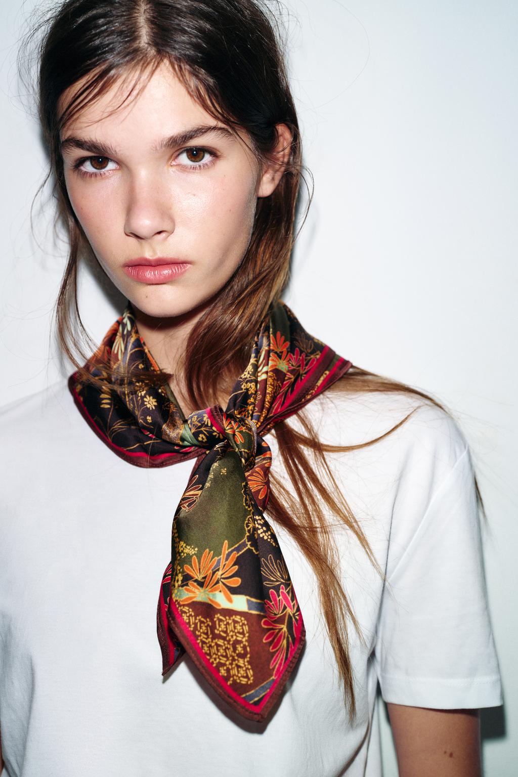 ШАРФ ИЗ ВИСКОЗЫ С ЦВЕТОЧНЫМ ПРИНТОМ