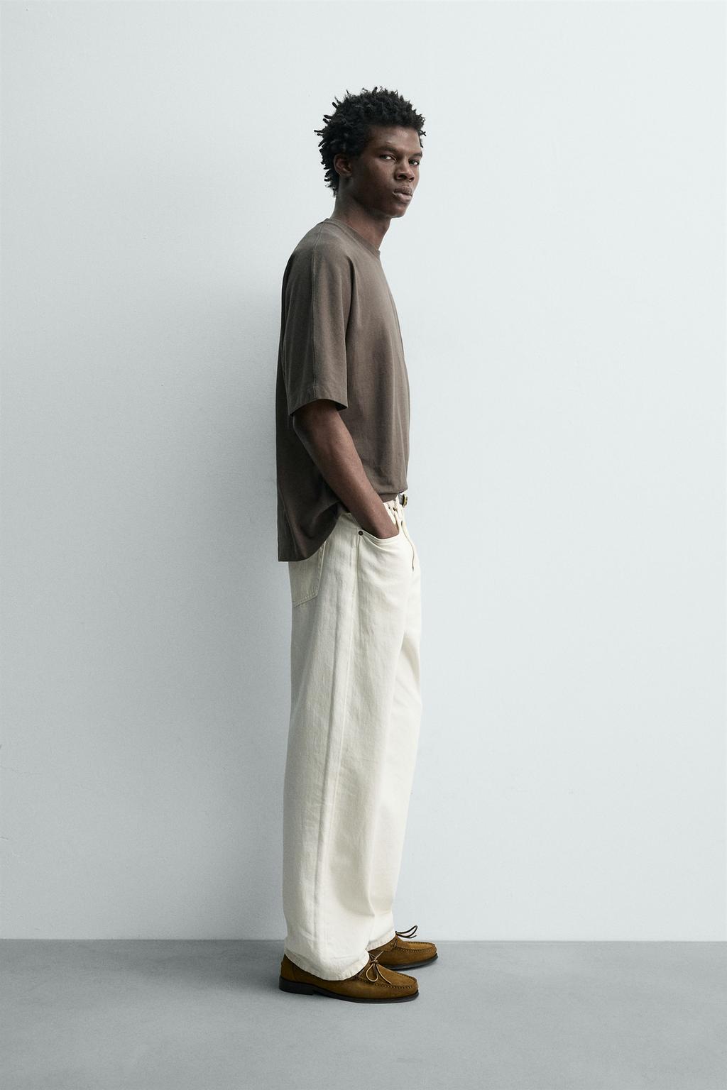 ФУТБОЛКА КЛАССИЧЕСКОГО КРОЯ С ЭФФЕКТОМ ПОТЕРТОСТИ