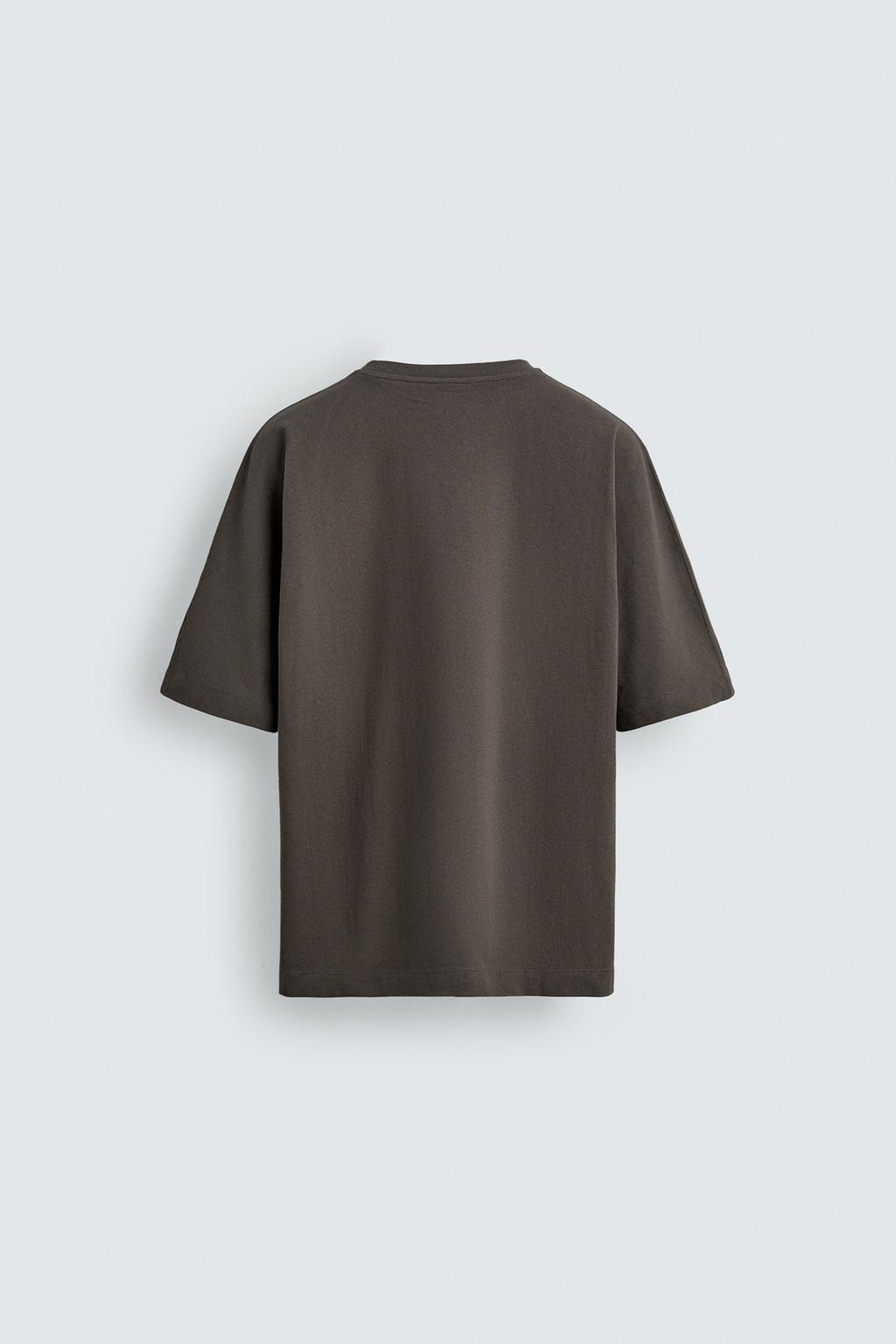 ФУТБОЛКА КЛАССИЧЕСКОГО КРОЯ С ЭФФЕКТОМ ПОТЕРТОСТИ