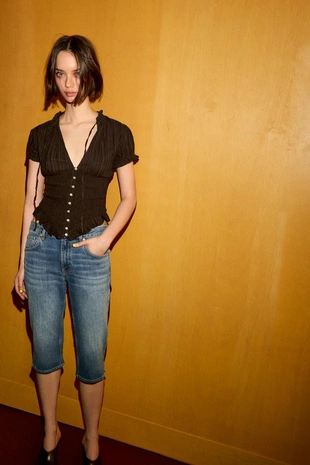 Топ из рельефной ткани с бантом- Заказать в России