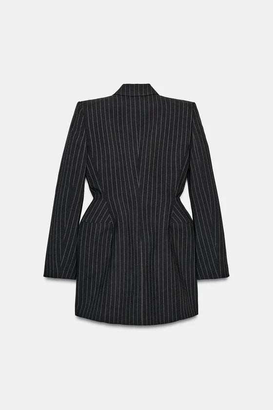 ПЛАТЬЕ-БЛЕЙЗЕР В ТОНКУЮ ПОЛОСКУ — коллекция Zara «ZW»