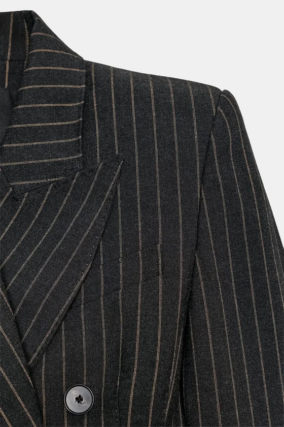 ПЛАТЬЕ-БЛЕЙЗЕР В ТОНКУЮ ПОЛОСКУ — коллекция Zara «ZW»