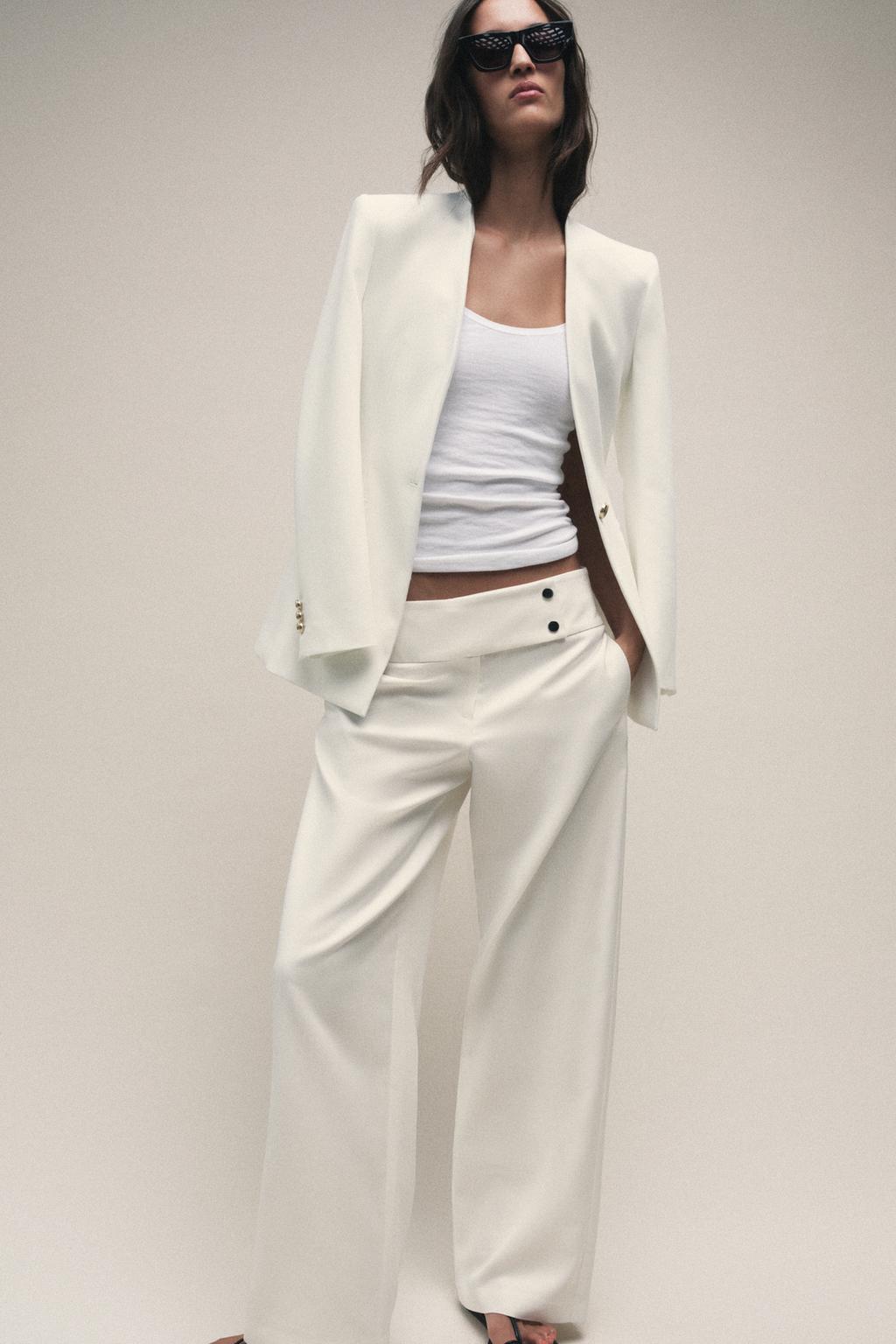 ПРИТАЛЕННЫЙ БЛЕЙЗЕР БЕЗ ЛАЦКАНОВ