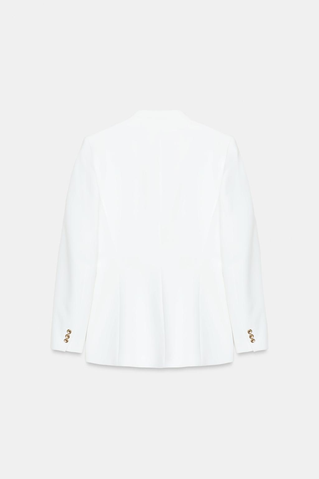 ПРИТАЛЕННЫЙ БЛЕЙЗЕР БЕЗ ЛАЦКАНОВ