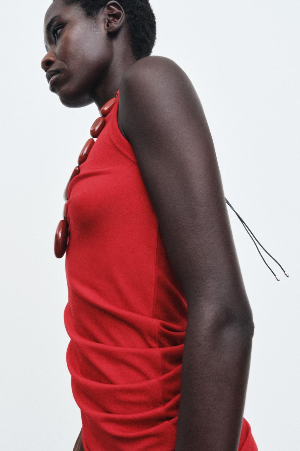 ДРАПИРОВАННЫЙ ТОП БЕЗ РУКАВОВ