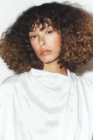 Атласный топ на запáхе- Заказать в России