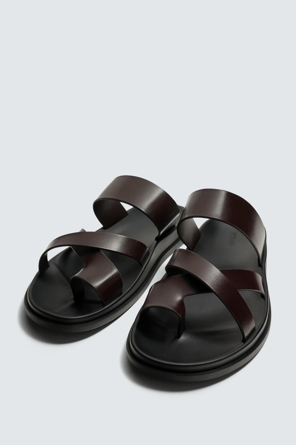 САНДАЛИИ С РЕМЕШКАМИ