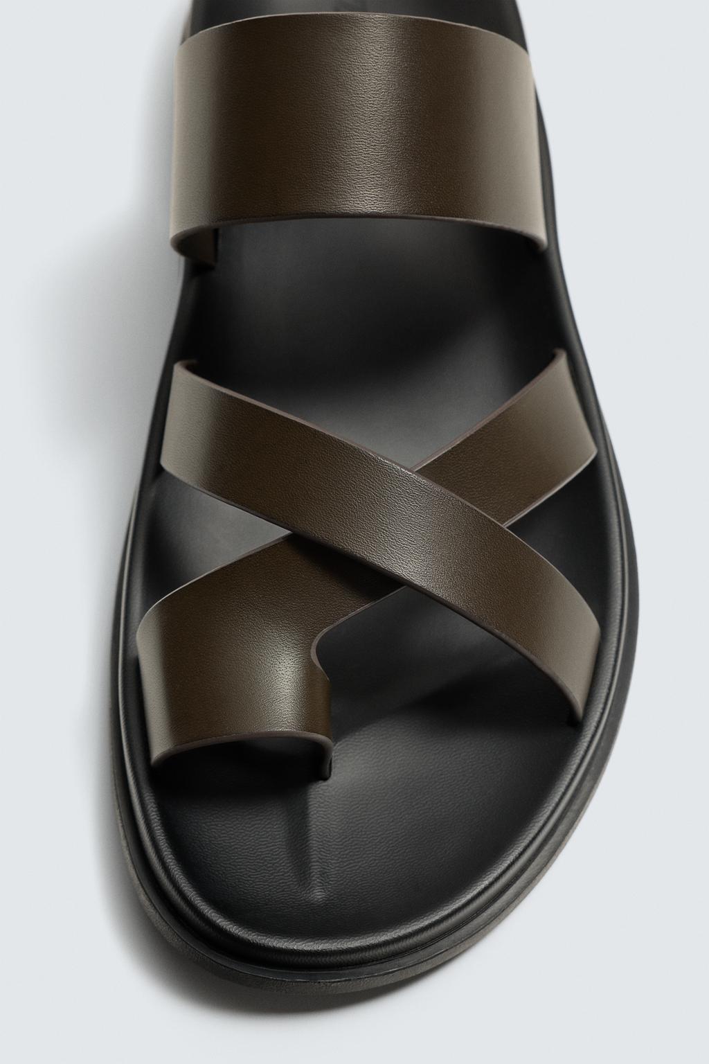 САНДАЛИИ С РЕМЕШКАМИ