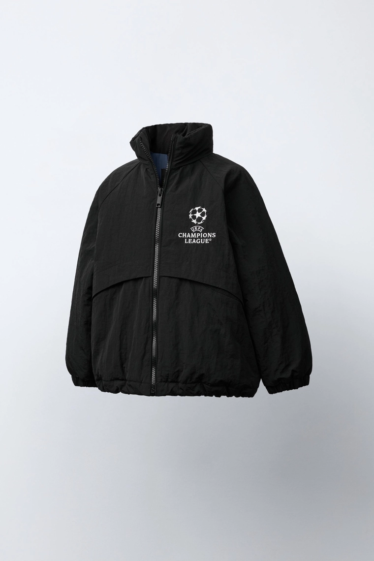 Ветровка с водоотталкивающим покрытием и скрытой капюшоном uefa champions league ®