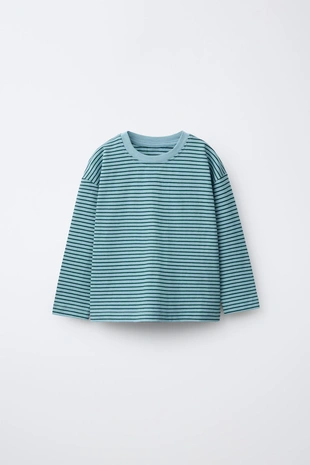 Набор из двух футболок в полоску- Заказать в России