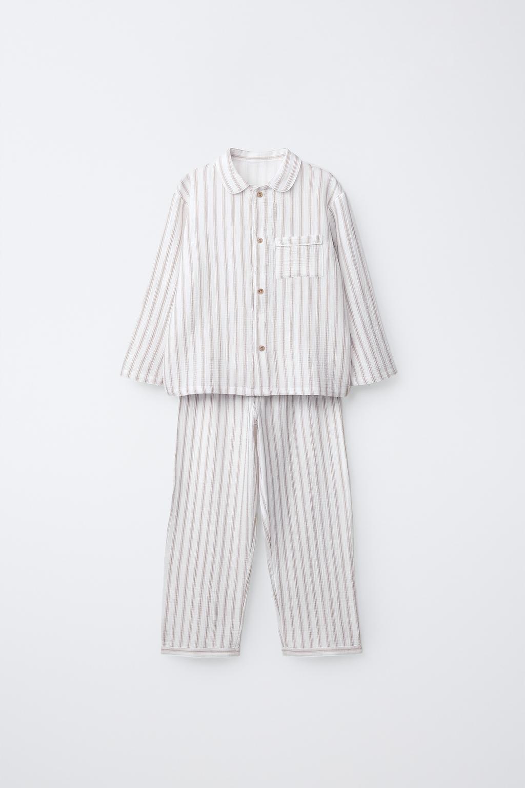 2-6 ЛЕТ/ ПИЖАМА В ПОЛОСКУ С ТЕКСТУРОЙ
