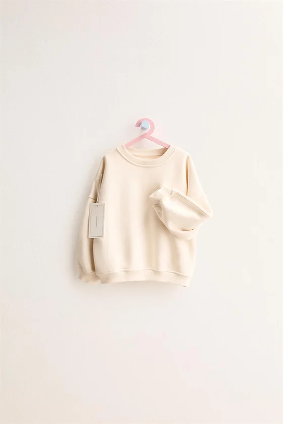 Zara «Timeless» - ОДНОТОННАЯ ТОЛСТОВКА