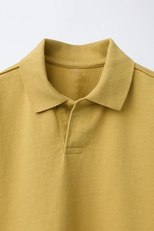 Однотонное поло из фельпы- Заказать в России