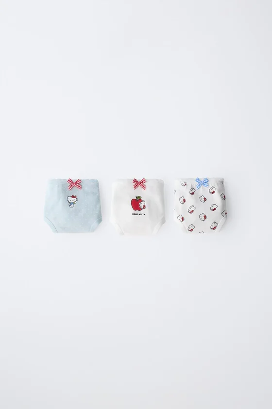1,5-6 ЛЕТ/НАБОР ИЗ ТРЕХ ТРУСОВ С ПРИНТОМ HELLO KITTY © SANRIO