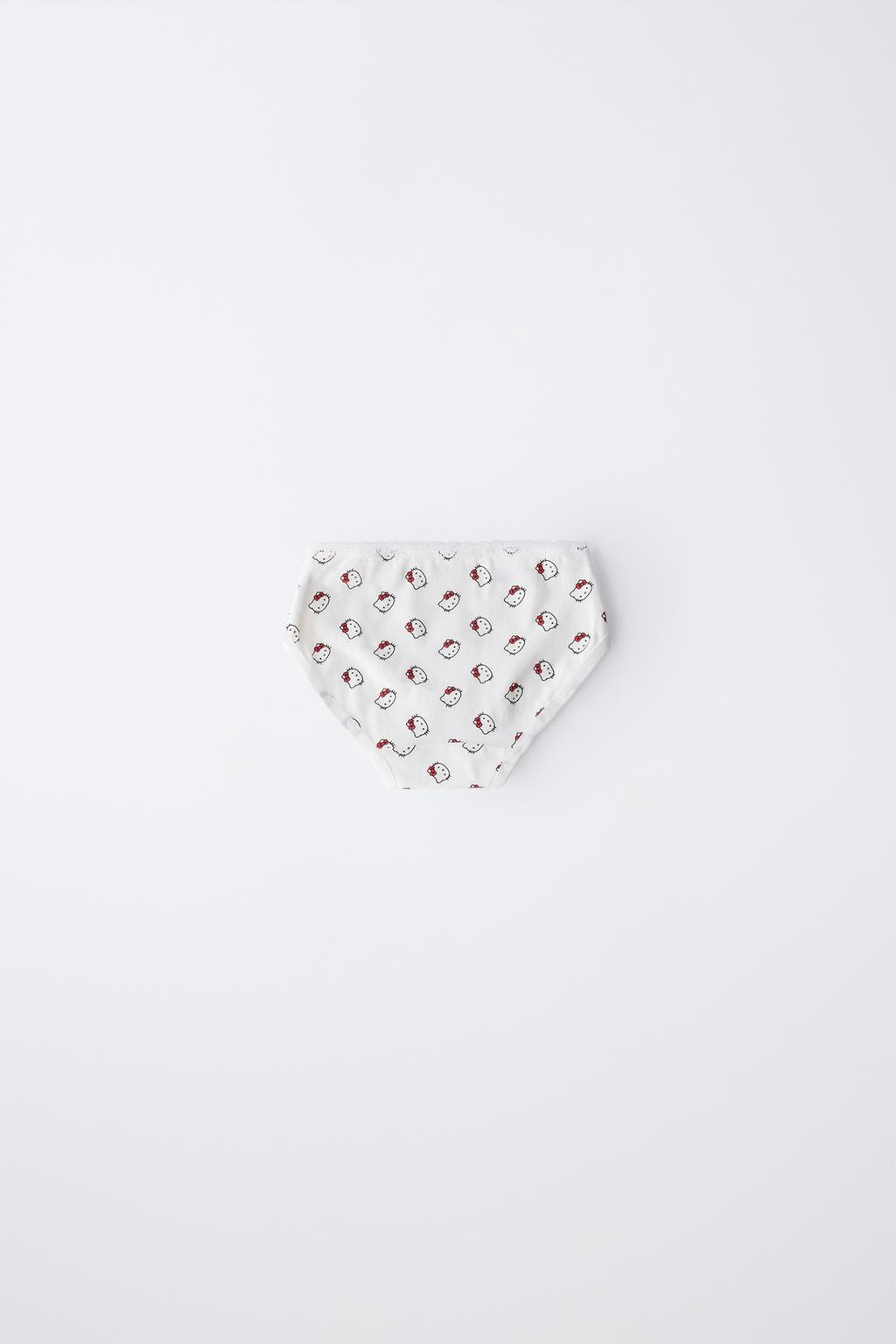 1,5-6 ЛЕТ/НАБОР ИЗ ТРЕХ ТРУСОВ С ПРИНТОМ HELLO KITTY © SANRIO