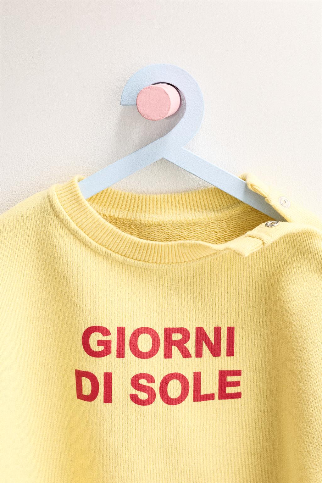 ZARA TIMELESS - ТОЛСТОВКА С ТЕКСТОМ