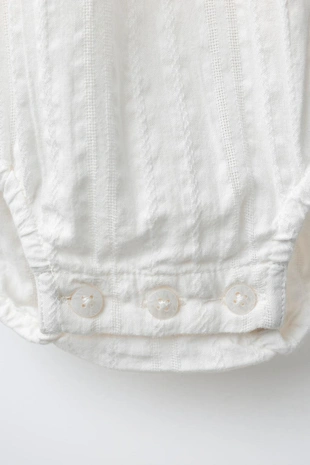 Боди с ажурной вышивкой- Заказать в России