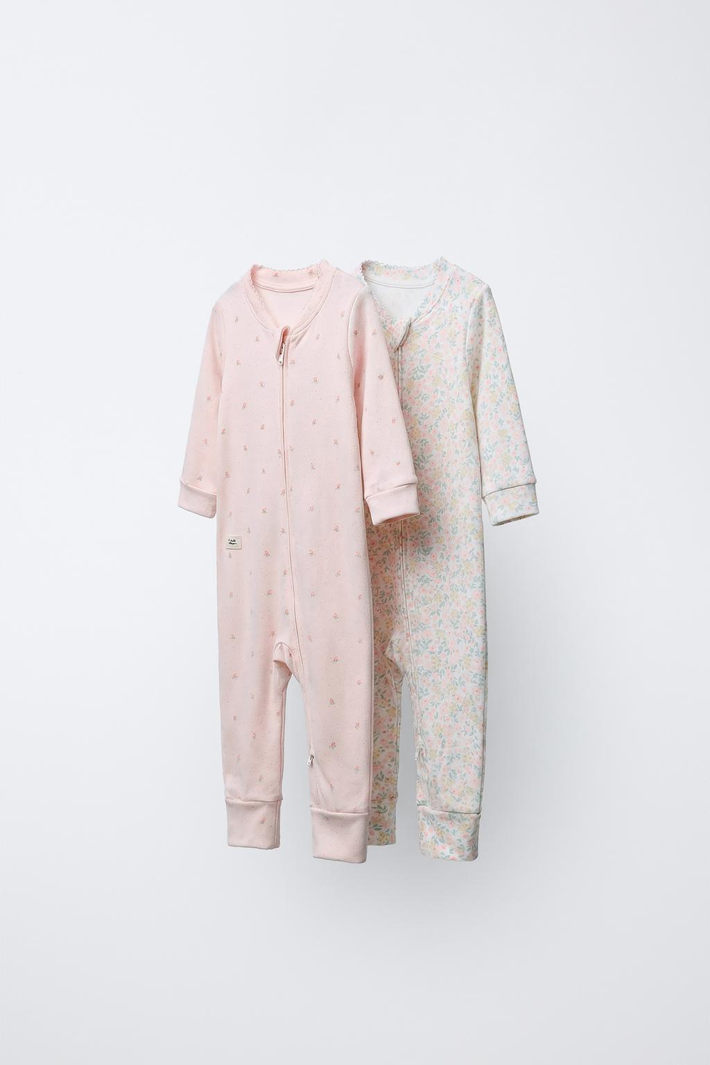 НАБОР ИЗ ДВУХ УТЕПЛЕННЫХ КОМБИНЕЗОНОВ С ЦВЕТОЧНЫМ ПРИНТОМ