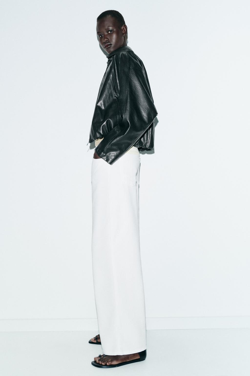 БОМБЕР ИЗ ИСКУССТВЕННОЙ КОЖИ