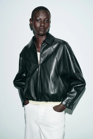 Бомбер из искусственной кожи