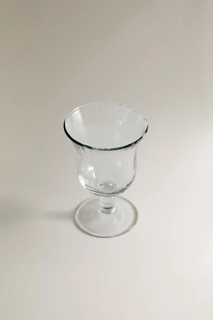 Бокал с рельефным дизайном для вина- Заказать в России