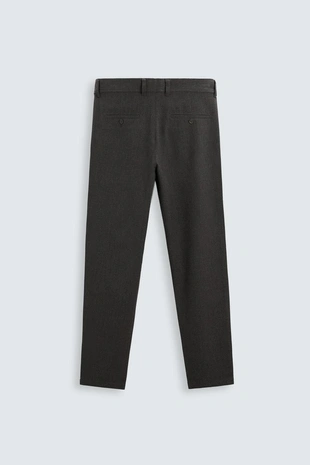 Брюки чинос из комфортной рельефной ткани