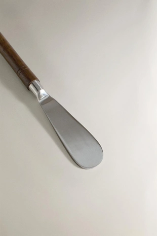 Масляный нож с ручкой из манго- Заказать в России