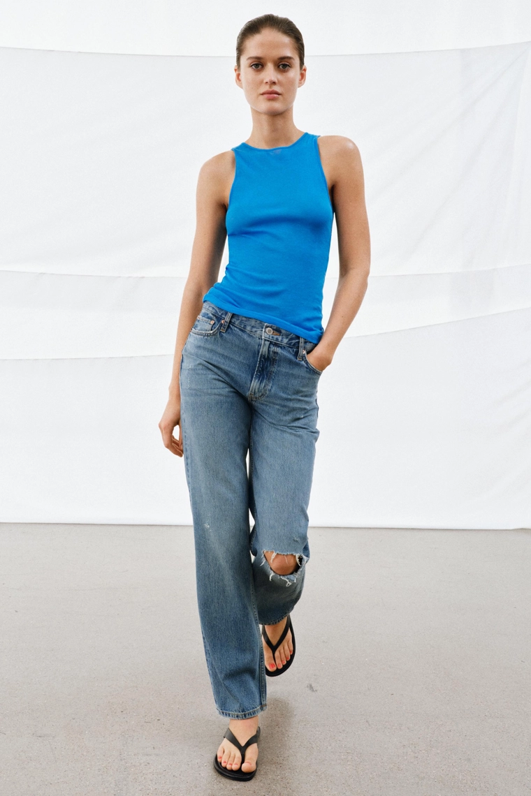 Джинсы с буткат кроем в коллекции zara woman