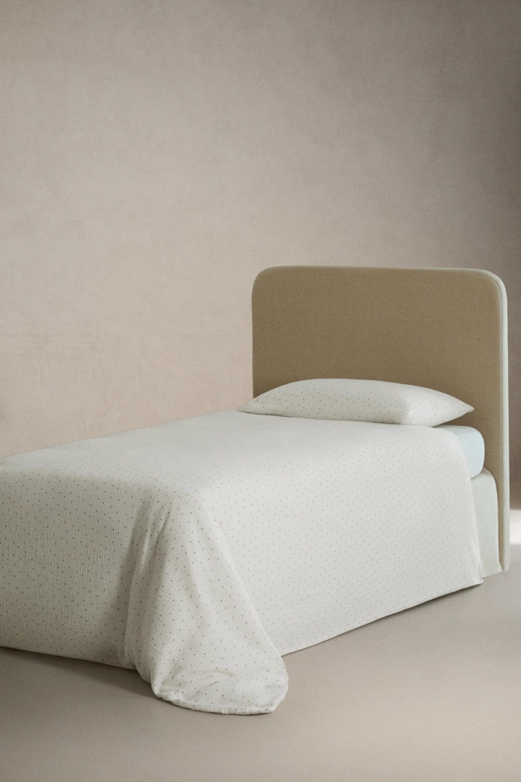 Детское покрывало из хлопкового муслина с узором в горошек