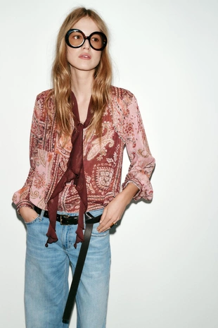 Блуза с принтом и бантом- Заказать в России