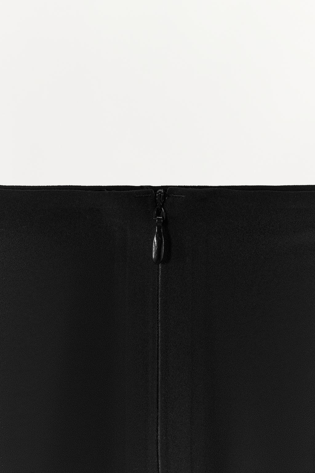 ШОРТЫ ИЗ СМЕСИ ПОЛИАМИДА НА МОЛНИИ