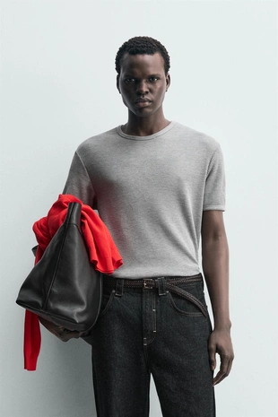 Футболка из рельефного трикотажа- Заказать в России