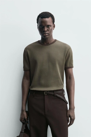 Футболка из рельефного трикотажа