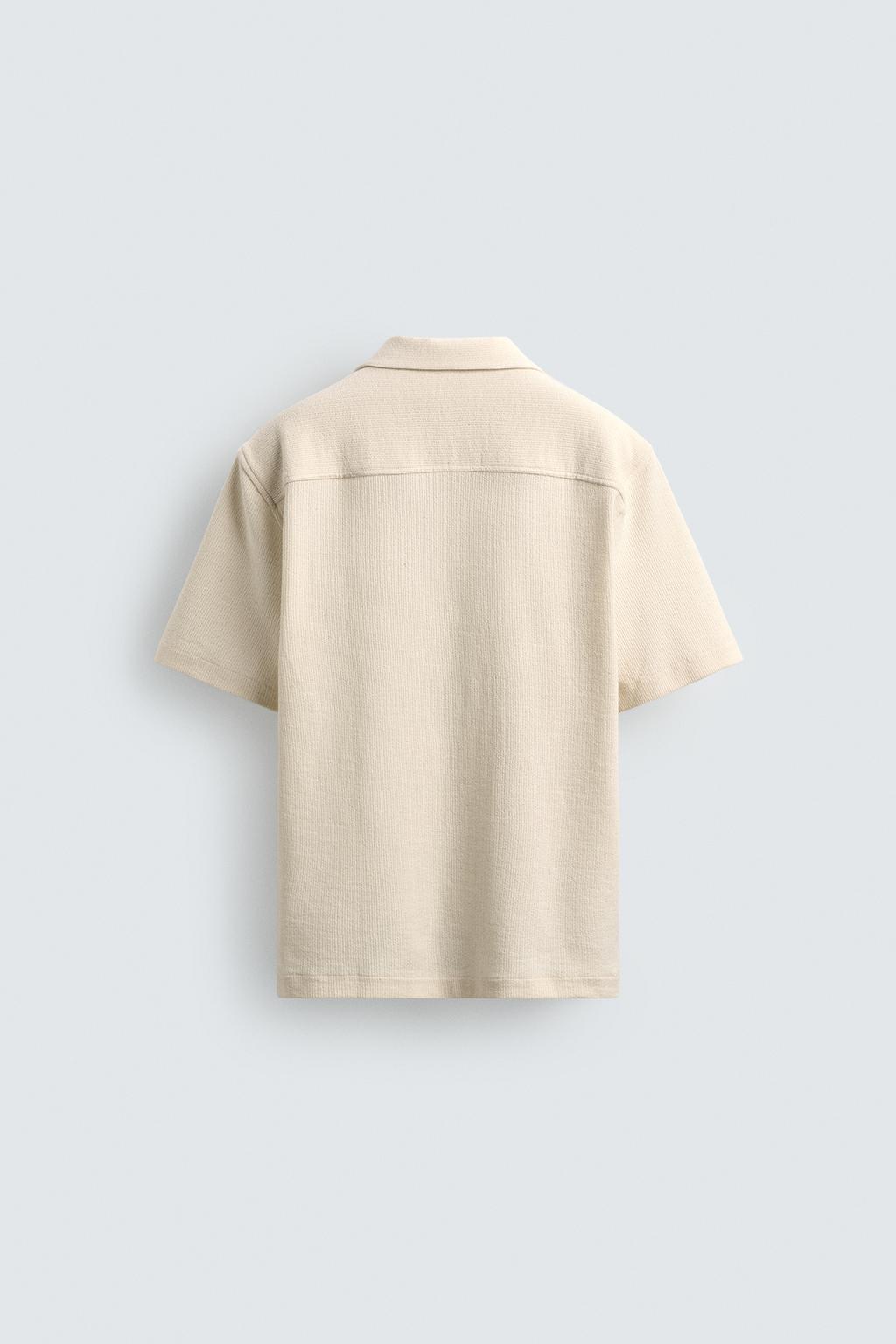 Рубашка с рюшами и джаккардовым узором