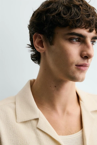 Рубашка с рюшами и джаккардовым узором- Заказать в России