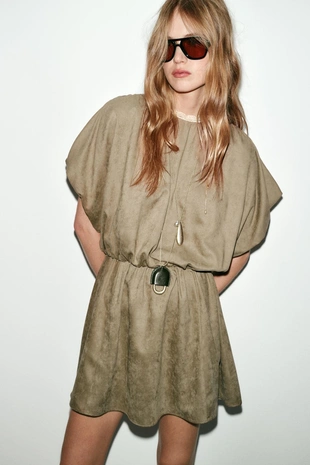 Короткое платье из искусственной замши- Заказать в России