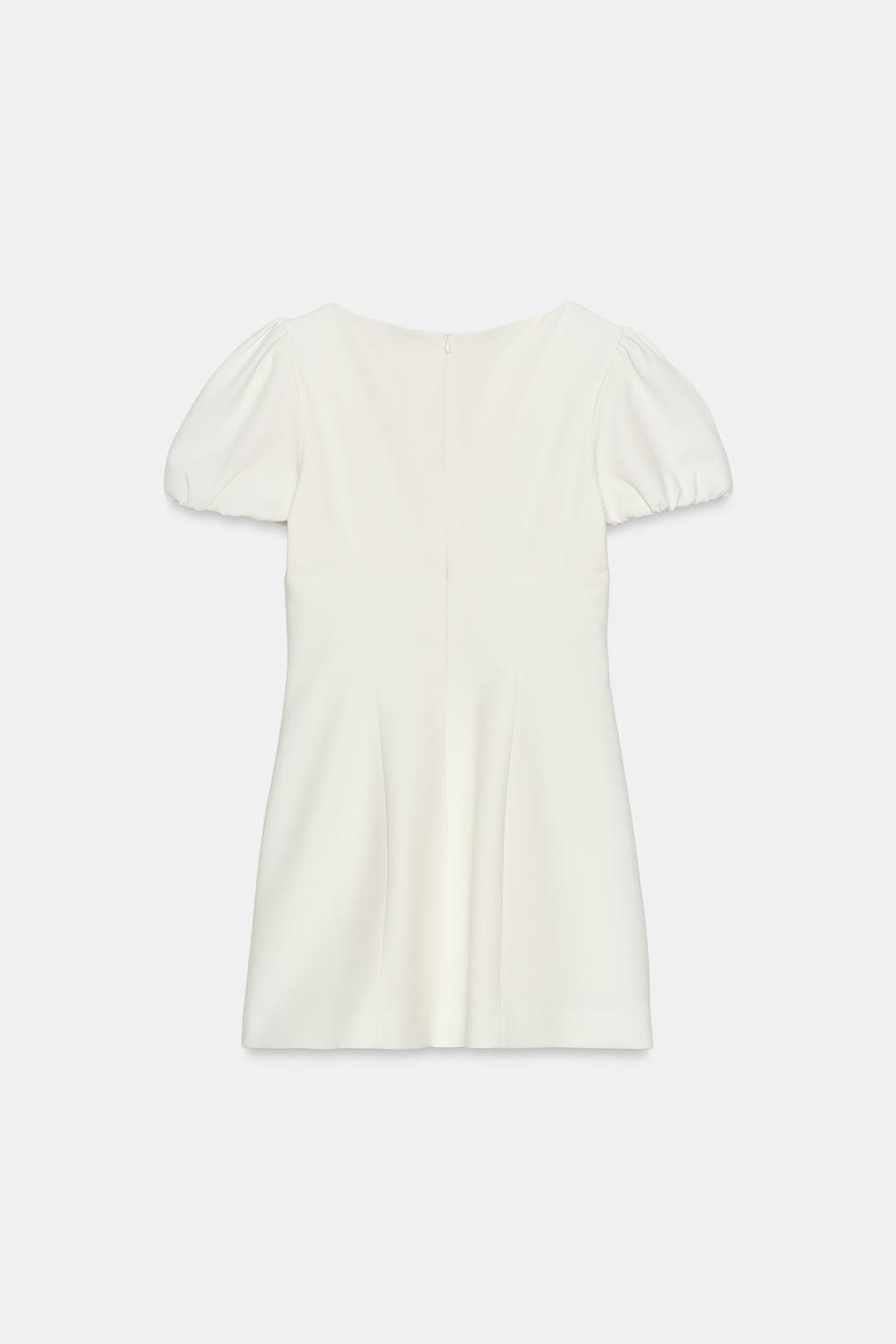 КОРОТКОЕ ПЛАТЬЕ СО СКЛАДКАМИ И КАРМАНАМИ