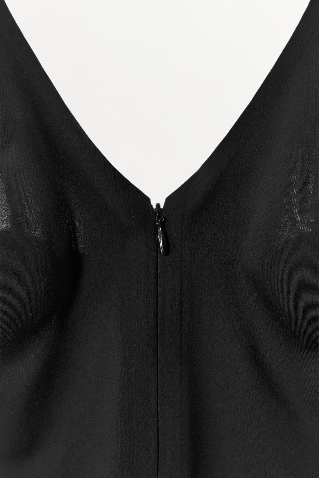 КОРОТКОЕ ПЛАТЬЕ ИЗ ПОЛИАМИДА НА МОЛНИИ