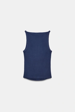 Топ халтер в рубчик с эффектом потертости