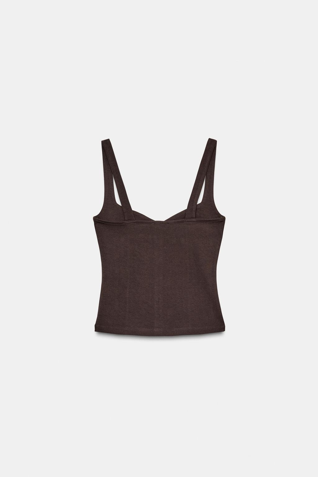 ТОП С ВЫРЕЗОМ СЕРДЕЧКОМ И ПУГОВИЦАМИ