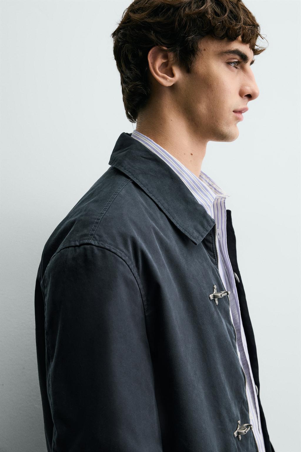 ПАРКА СВОБОДНОГО КРОЯ С НАВЕСНЫМИ ПЕТЛЯМИ