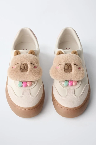 Кроссовки с капибарой CAPYFUN ©- Заказать в России