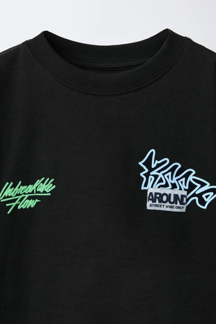 Футболка с принтом спреем- Заказать в России