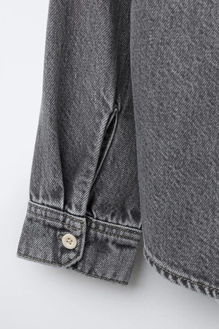 Джинсовая рубашка с эффектом потертости- Заказать в России