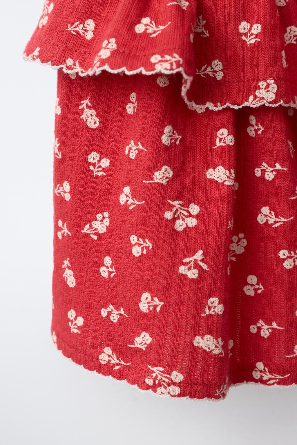 ЮБКА С ЭЛАСТИЧНЫМ ПОЯСОМ И ЦВЕТАМИ