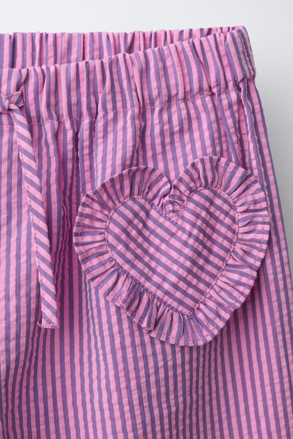 БРЮКИ-КЮЛОТЫ В ПОЛОСКУ С СЕРДЦЕМ