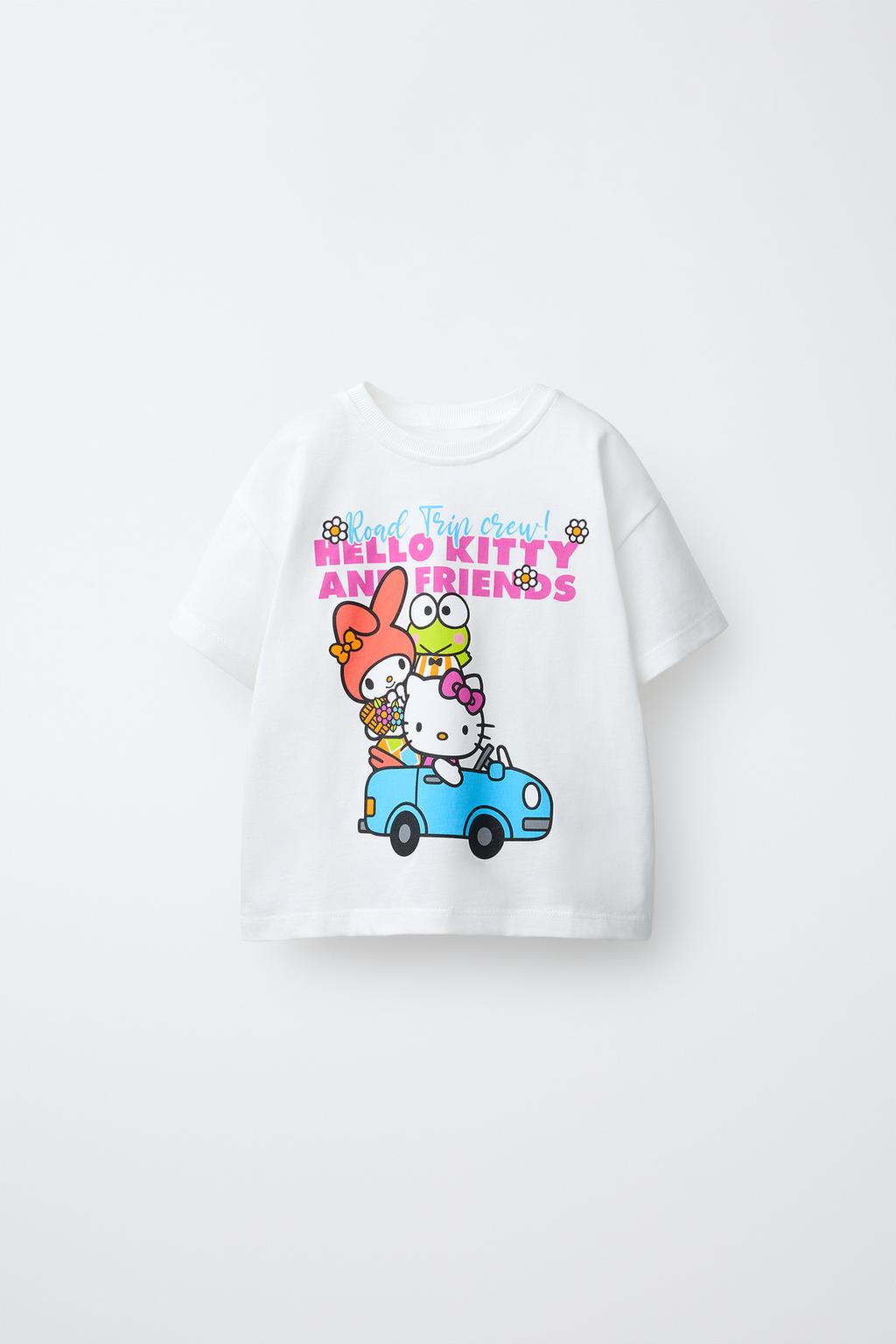ФУТБОЛКА С МАШИНОЙ HELLO KITTY AND FRIENDS © SANRIO