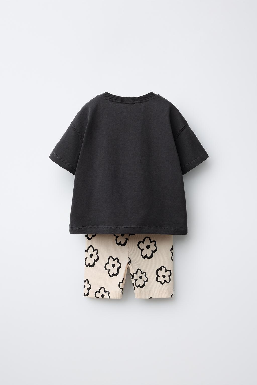 КОМПЛЕКТ ИЗ ФУТБОЛКИ И ЛЕГИНСОВ-ВЕЛОСИПЕДОК С ПРИНТОМ