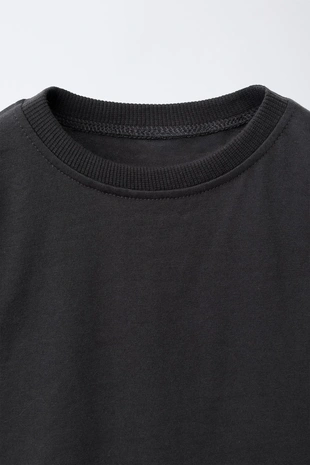 Комплект из футболки и легинсов-велосипедок с принтом